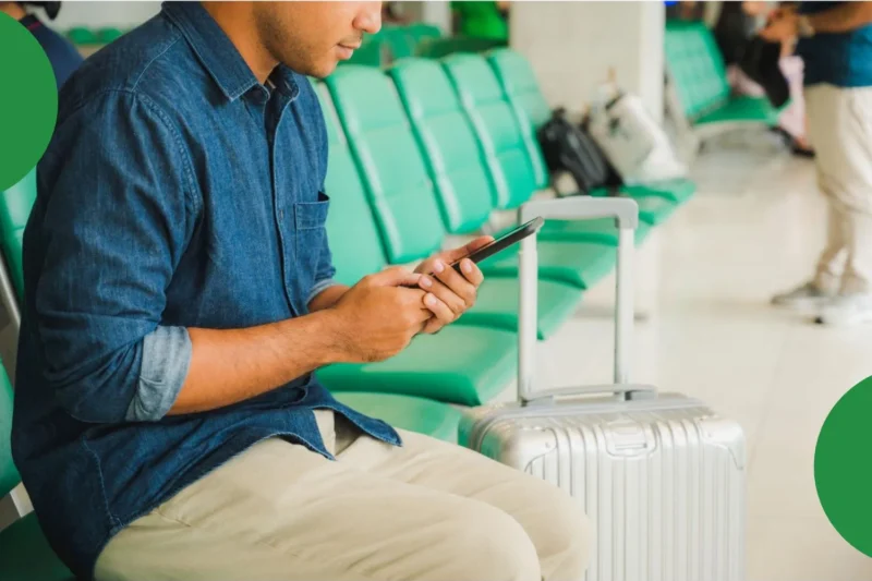 Commbitz vs Airalo – A Professional Comparison for International Travelers